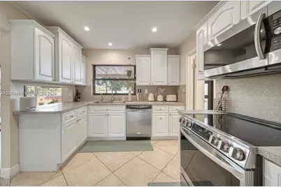 13267 SW 9th Ln, Miami, FL 33184 - Photo 11