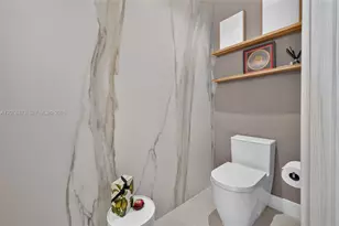 920 Intracoastal Dr, Fort Lauderdale, FL 33304 - Photo 61