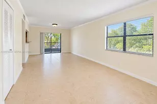 3396 Foxcroft Rd, Miramar, FL 33025 - Photo 7