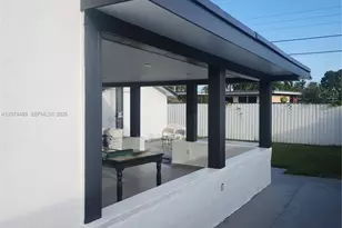 730 E 17th St, Hialeah, FL 33010 - Photo 9