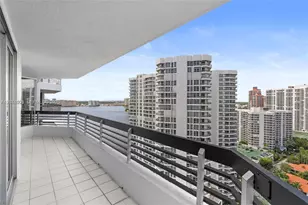 19195 NE 36th Ct, Aventura, FL 33180 - Photo 1