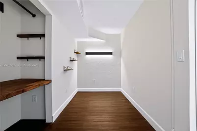 6423 Collins Ave #1702, Miami Beach, FL 33141 - Photo 17