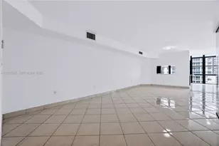 6423 Collins Ave, Miami Beach, FL 33141 - Photo 7