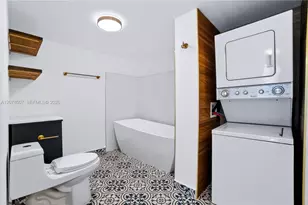 6423 Collins Ave, Miami Beach, FL 33141 - Photo 53