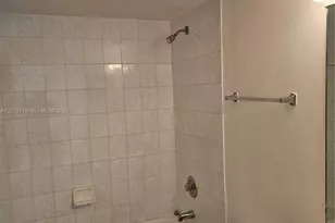 7611 SW 153rd Ct, Kendall, FL 33193 - Photo 15