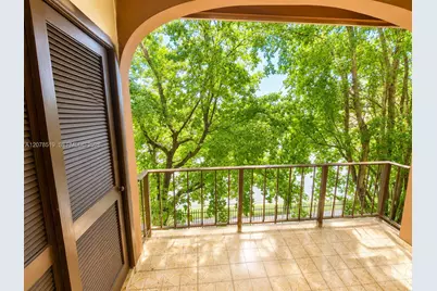 10850 W Flagler St #D314, Sweetwater, FL 33174 - Photo 1
