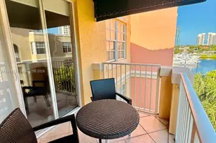 19701 E Country Club Dr, Aventura, FL 33180 - Photo 23