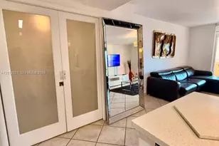 19701 E Country Club Dr, Aventura, FL 33180 - Photo 11