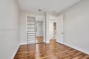 12430 NW 32nd Manor, Sunrise, FL 33323 - Photo 17