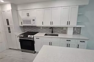 1550 NE 191st St, Miami, FL 33179 - Photo 1