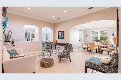14918 SW 10th St, Miami, FL 33194 - Photo 7