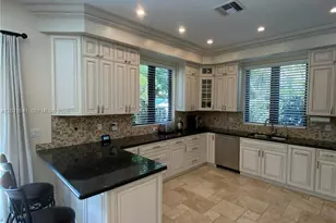 343 190th St, Sunny Isles Beach, FL 33160 - Photo 15
