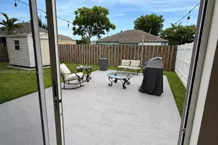 10340 SW 207th St, Cutler Bay, FL 33189 - Photo 3