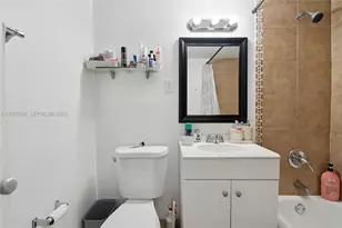 6484 Indian Creek Dr, Miami Beach, FL 33141 - Photo 11