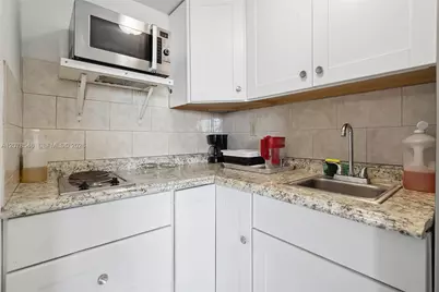 6484 Indian Creek Dr #227, Miami Beach, FL 33141 - Photo 7