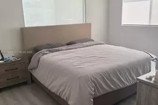 270 NE 169th St, North Miami Beach, FL 33162 - Photo 11