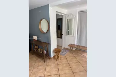 270 NE 169th St, North Miami Beach, FL 33162 - Photo 23