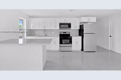 655 SW 5th St, Homestead, FL 33030 - Photo 7