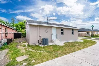 655 SW 5th St, Homestead, FL 33030 - Photo 19