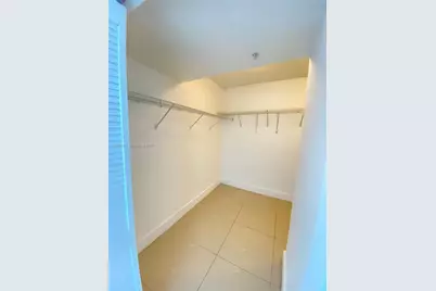 41 SE 5th St #1109, Miami, FL 33131 - Photo 11