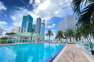 41 SE 5th St, Miami, FL 33131 - Photo 21