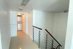 41 SE 5th St, Miami, FL 33131 - Photo 9