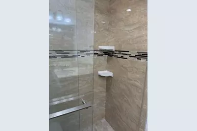 8009 W 6th Ave #B, Hialeah, FL 33014 - Photo 9