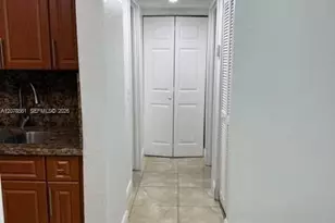 8009 W 6th Ave, Hialeah, FL 33014 - Photo 5