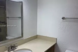 8009 W 6th Ave, Hialeah, FL 33014 - Photo 7
