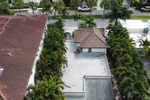 1823 S Bayshore Ln, Miami, FL 33133 - Photo 7
