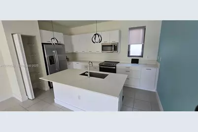 4242 NW 82nd Ave, Doral, FL 33166 - Photo 33