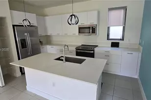 4242 NW 82nd Ave, Doral, FL 33166 - Photo 33