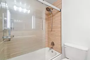 7441 Wayne Ave, Miami Beach, FL 33141 - Photo 23