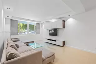 7441 Wayne Ave, Miami Beach, FL 33141 - Photo 9