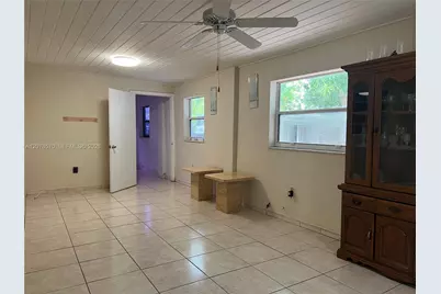 5490 W 2nd Ave, Hialeah, FL 33012 - Photo 13