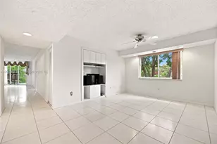 7647 Granville Dr, Tamarac, FL 33321 - Photo 15