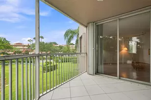 7647 Granville Dr, Tamarac, FL 33321 - Photo 9