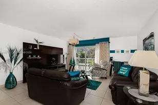 17800 Atlantic Blvd, Sunny Isles Beach, FL 33160 - Photo 15
