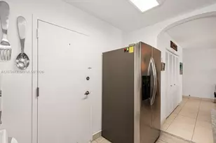 17800 Atlantic Blvd, Sunny Isles Beach, FL 33160 - Photo 5