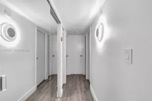 1825 W 44th Pl, Hialeah, FL 33012 - Photo 13