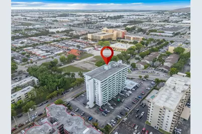 1825 W 44th Pl #401, Hialeah, FL 33012 - Photo 29