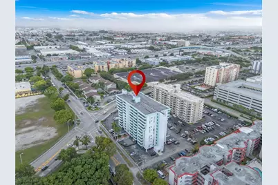 1825 W 44th Pl #401, Hialeah, FL 33012 - Photo 27