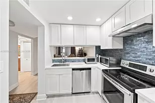 3199 Foxcroft Rd, Miramar, FL 33025 - Photo 15