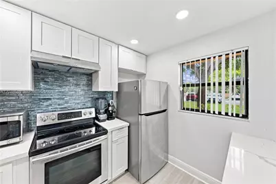 3199 Foxcroft Rd #104, Miramar, FL 33025 - Photo 13