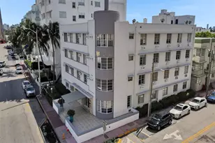 3030 Collins Ave, Miami Beach, FL 33140 - Photo 1