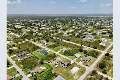 2808 55th St W, Lehigh Acres, FL 33971 - Photo 33