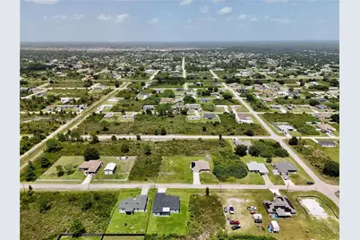 2808 55th St W, Lehigh Acres, FL 33971 - Photo 41