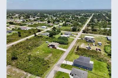 2808 55th St W, Lehigh Acres, FL 33971 - Photo 23