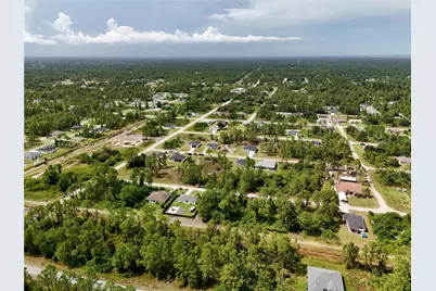 1114 Craft St E, Lehigh Acres, FL 33974 - Photo 7