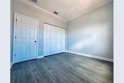 1035 NE 207th Ter, Miami, FL 33179 - Photo 11